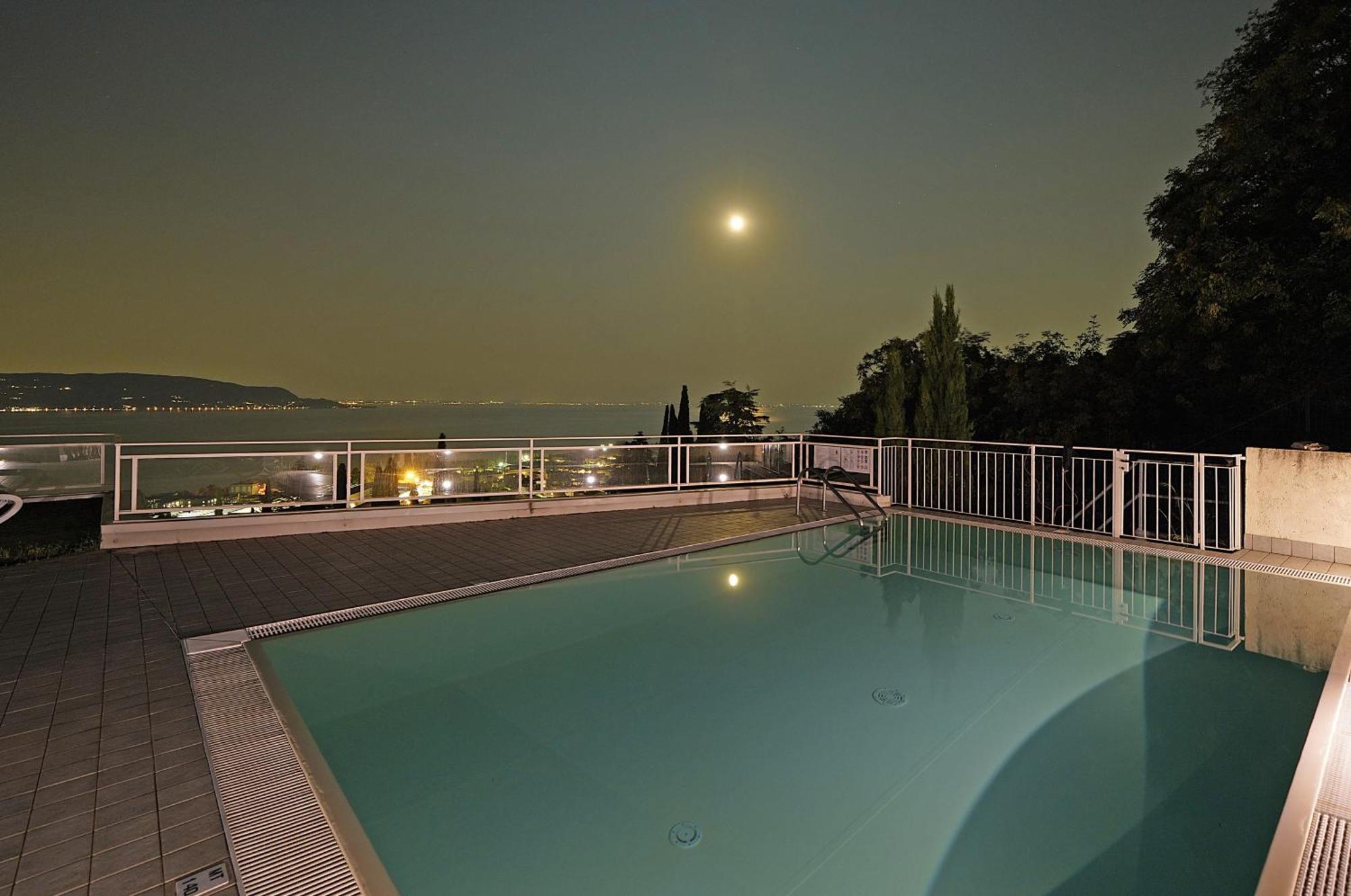 Poggio Al Sole 6 Apartment By Wonderful Italy Toscolano Maderno Ngoại thất bức ảnh